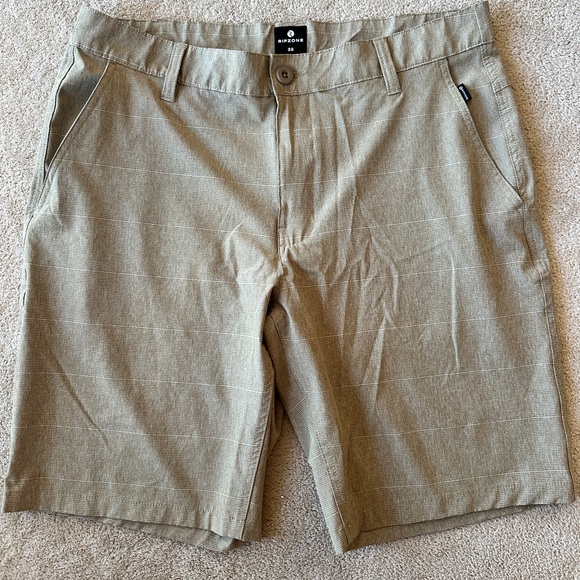 Ripzone stretchy shorts - Picture 1 of 4